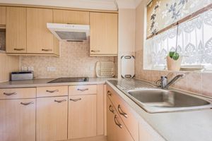 Kitchen- click for photo gallery